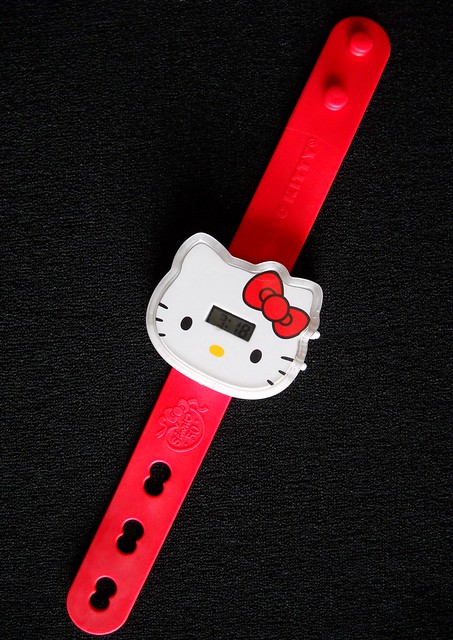 new Hello Kitty watch! Special thanks to MAPow for mentioning that Hello 