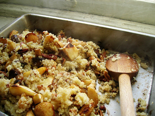 quinoa with roasted parsnips, mushrooms and pecans