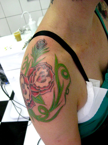 Tatuagem Rosas Old School RosesTattoo