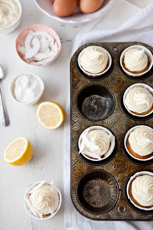 Lemon Coconut Cupcakes