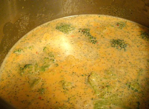 vegan cheese broccoli soup