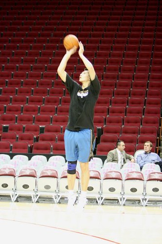 December 27th, 2010 - Yi Jianlian shoots in practice before the Rockets-Wizards game