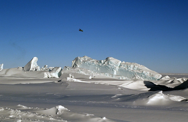 Ice pressure ridge (Ross Island, Antarctica)