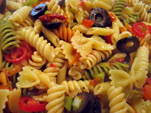 Download this Cold Italian Pasta Salad And Dressing Recipe picture