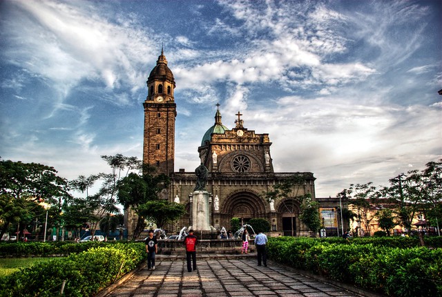 Manila Cathedral in HDR