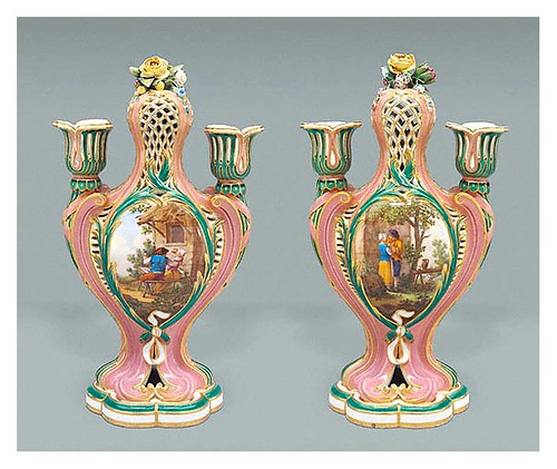 003-Par de candelabros 1759-Porcelana de Sèvres-decorados por Charles-Nicolas Dodin-©J. Paul Getty Trust