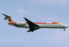 Iberia MD-87 EC-EXG BCN 29/06/1992