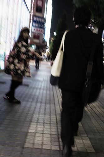 2011.02.09(R0010284_28mm_ISO800