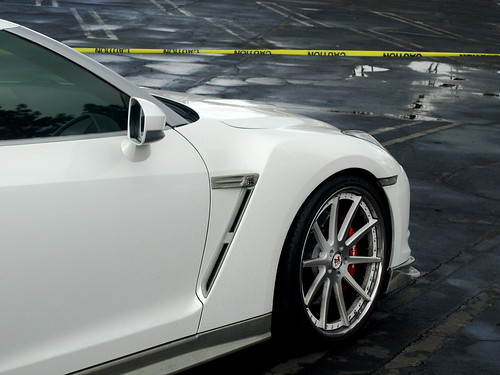 white carbon fibre Nissan GT-R