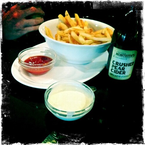 Chips and pear cider