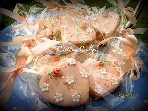 PeachHeart Wedding cookies