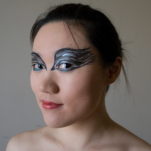 black swan makeup white swan. Black Swan make-up tutorial by