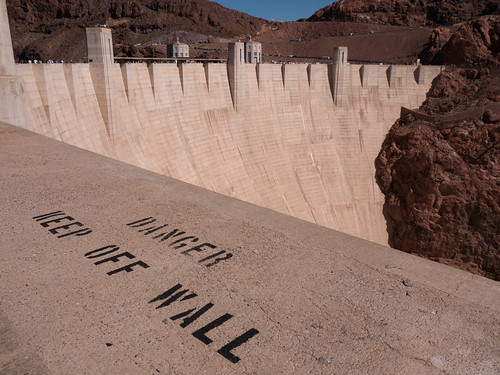 Danger, keep off wall // Hoover Dam