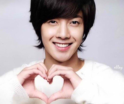 2011 The Most Handsome South Korea Male Artist Chosen By Netizen