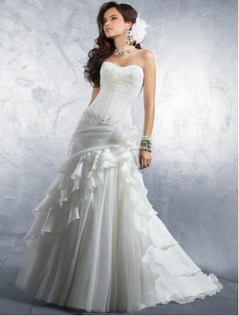 Alfred Angelo wedding gown