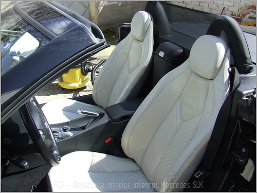 Mercedes SLK detallado
interior-19