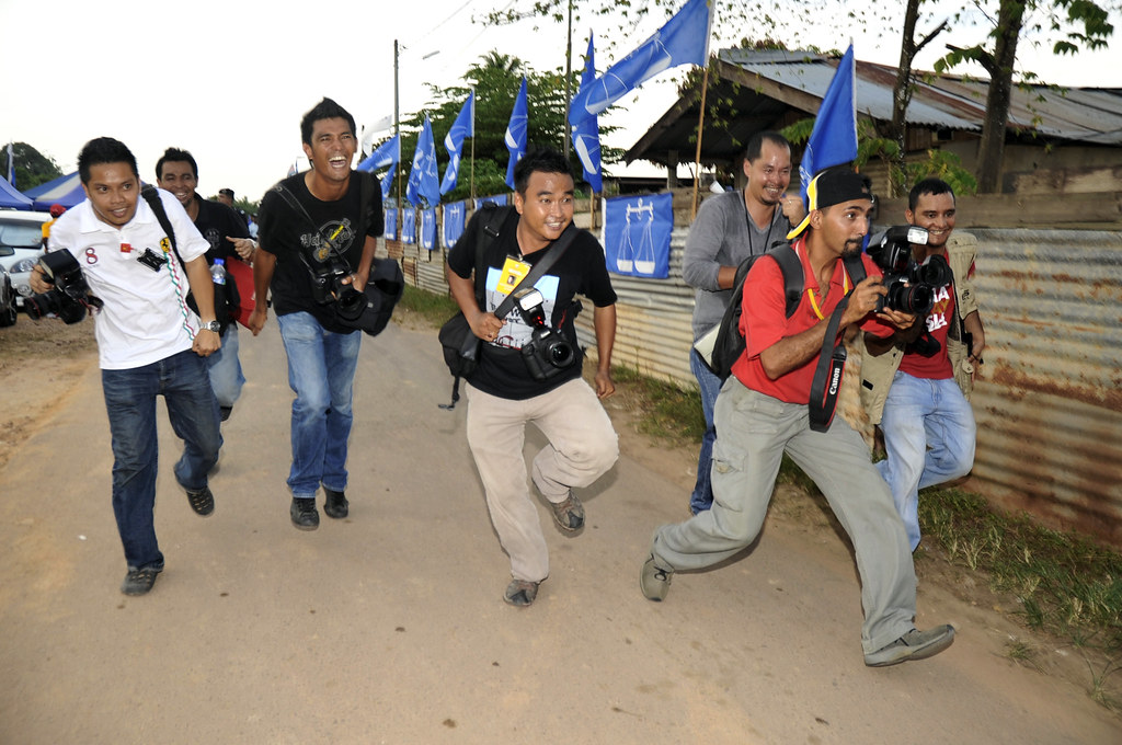 The Photographers | Pilihanraya Kecil DUN N.28 Kerdau Pahang | Chasing The Deputy Prime Minister