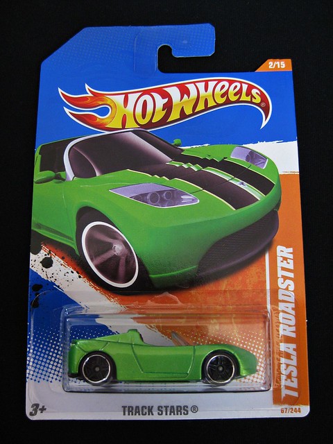 hotwheels tesla roadster 2011 trackstars