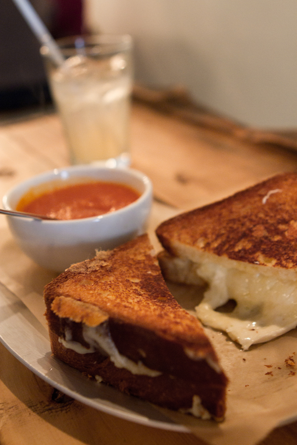 classic grilled cheese sandwich