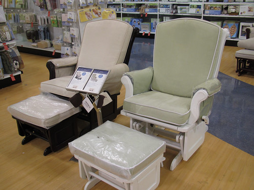 Carter's Glider - In Store Models