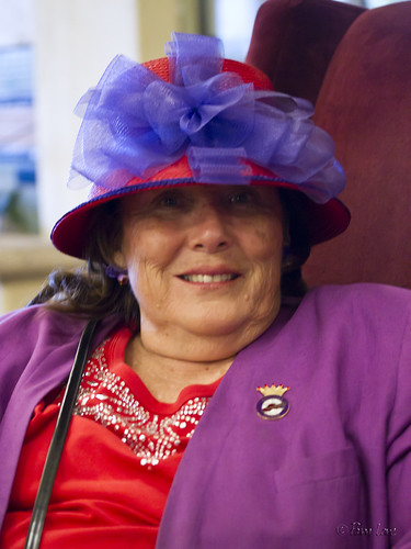 Red Hat Society Queen Aloha Lindi