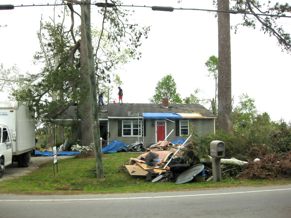 tornado damage, April 2011