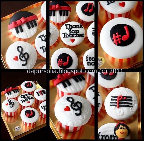 Musical Cupcake Set