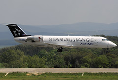 Star Alliance (Adria) CRJ-200LR S5-AAG GRO 27/04/2011