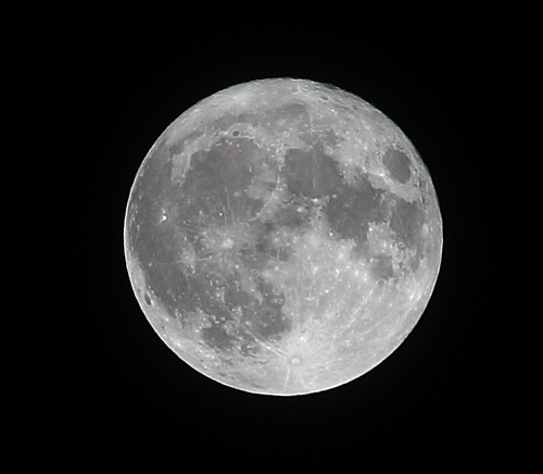 Full Moon right after midnight