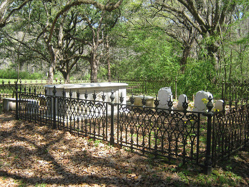 Natchez Trace Cemetery