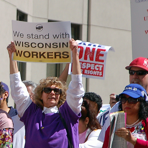 1we-stand-with-wisc-workers.jpg