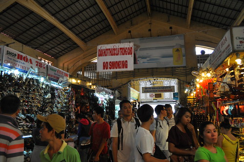 inside ben thanh market