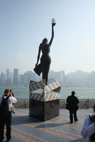 2011-02-25 - Hong Kong - Star walk - 07 - Some tarty statue