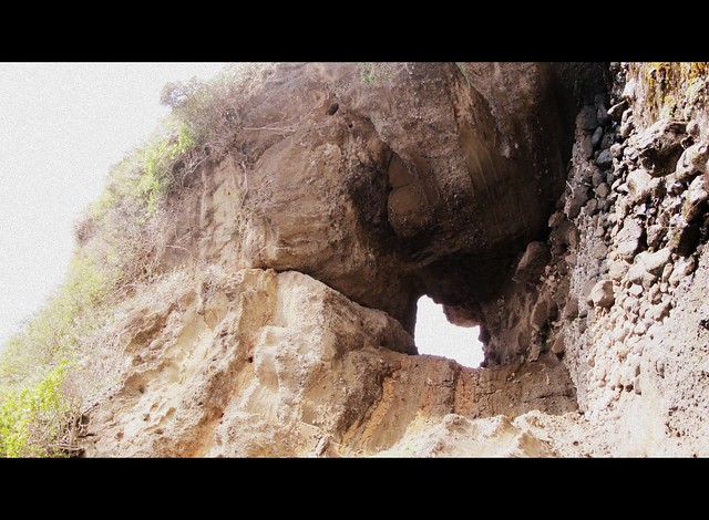 Bantay abot cave_xi