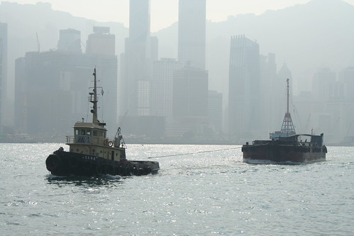 2011-02-25 - Hong Kong - Ferry - 04 - Passing boats
