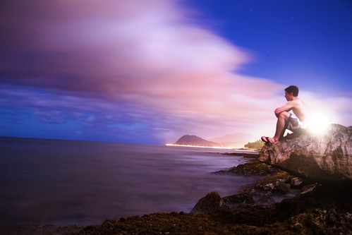 フリー写真素材|人物|人と風景|男性|海岸|アメリカ合衆国|ハワイ州|