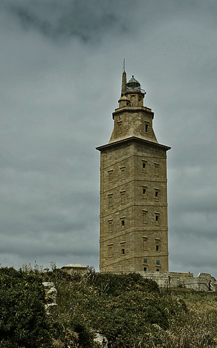 Torre de Hercules by Ricardo Cantero