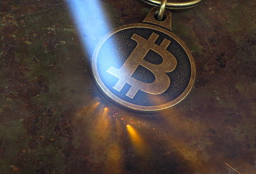 acetylene torch plus Bitcoin keychain experiment IMG_7676