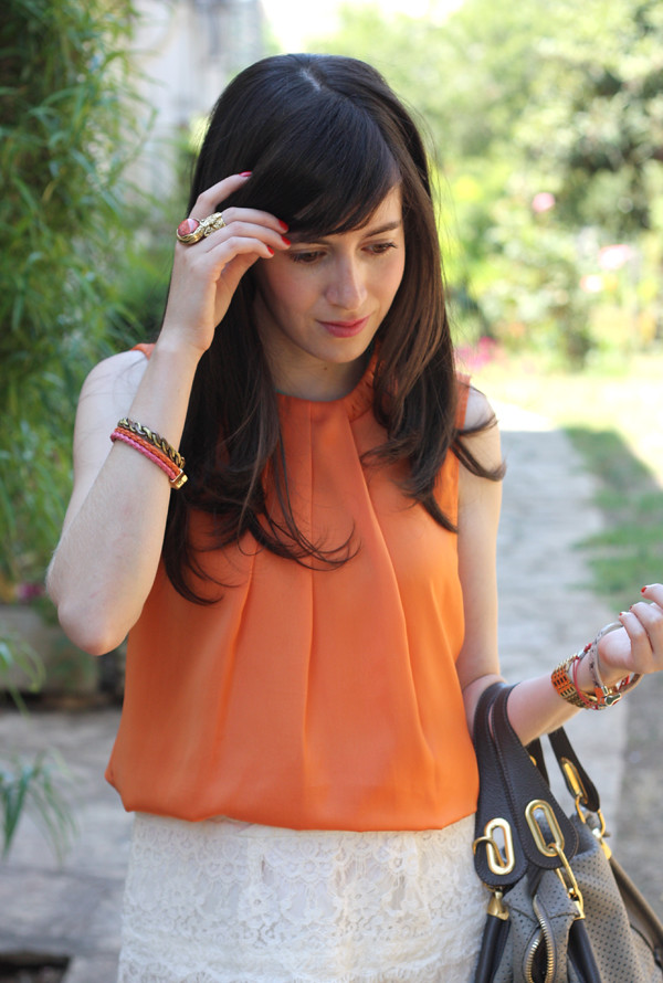 orange_top_lace_skirt5