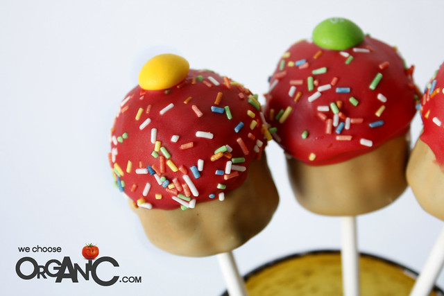 cupcake pops - valentinstag, geburtstag, vanille, rot, gelb