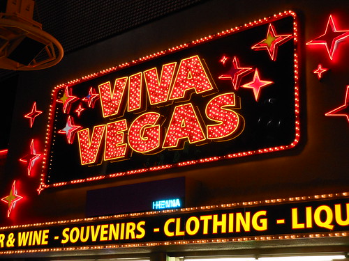 Viva Vegas - Pretty Stars