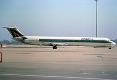 Alitalia MD-82 I-DAWC BCN 05/03/1989