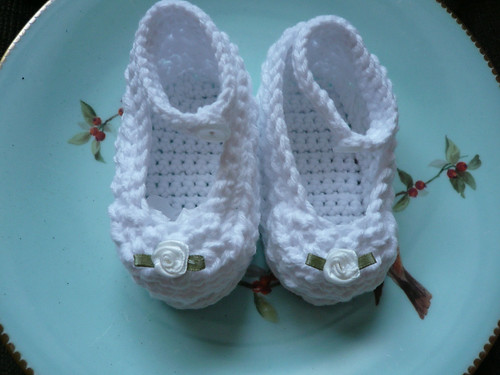 White_Ivory rose bootees