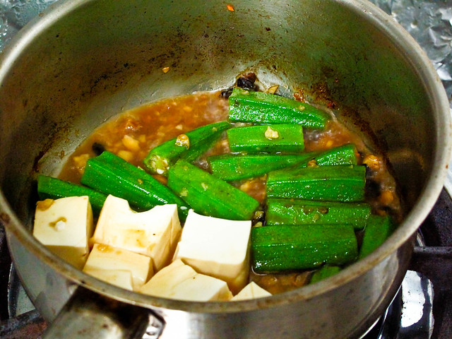 IMG_1182 One-pot dish ： tofu and lady fingers