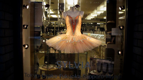 Ballet skirt. by MJ/TR (´･ω･)