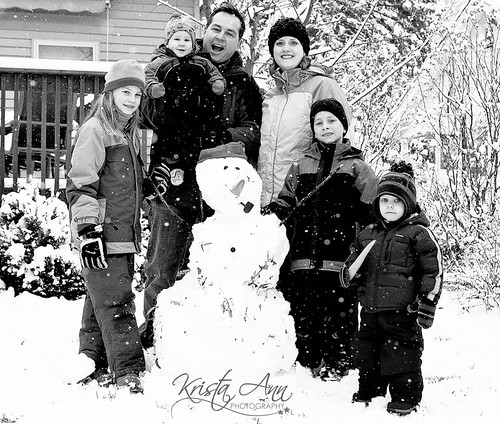 Family-picture-snow-BW