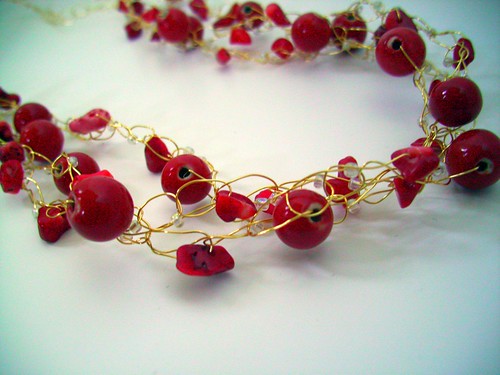 Crochet "Reds" Necklace w/Gold Wire & Clasp