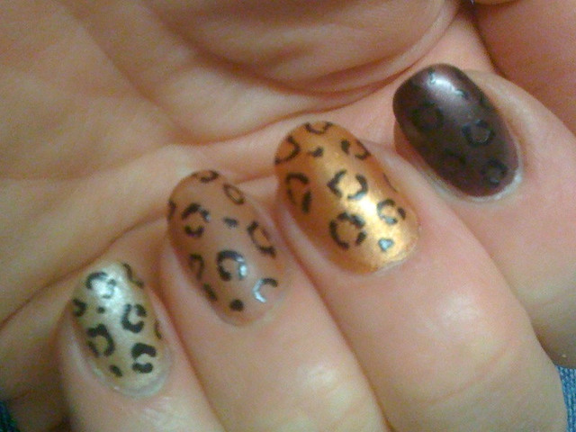 Leopard color mix