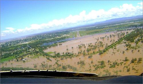  1st of January 2011: Final approach to Rockhampton airport (flooded) 