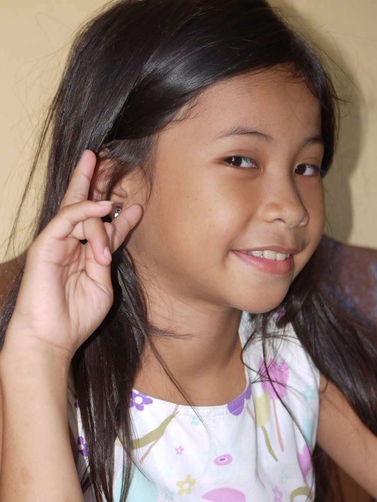 Tiny philippine teen